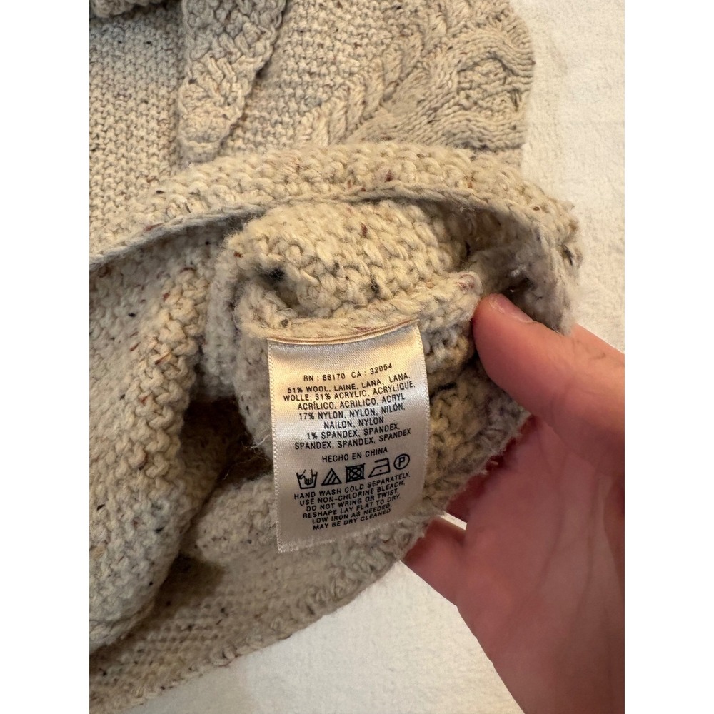 Anthropologie Far Away From Close Hooded Cable Knit Capelet Oatmeal Beige Medium - Picture 4 of 6